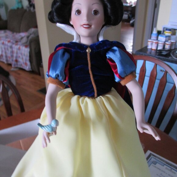 Snow White Porcelain Doll - Picture 1 of 10